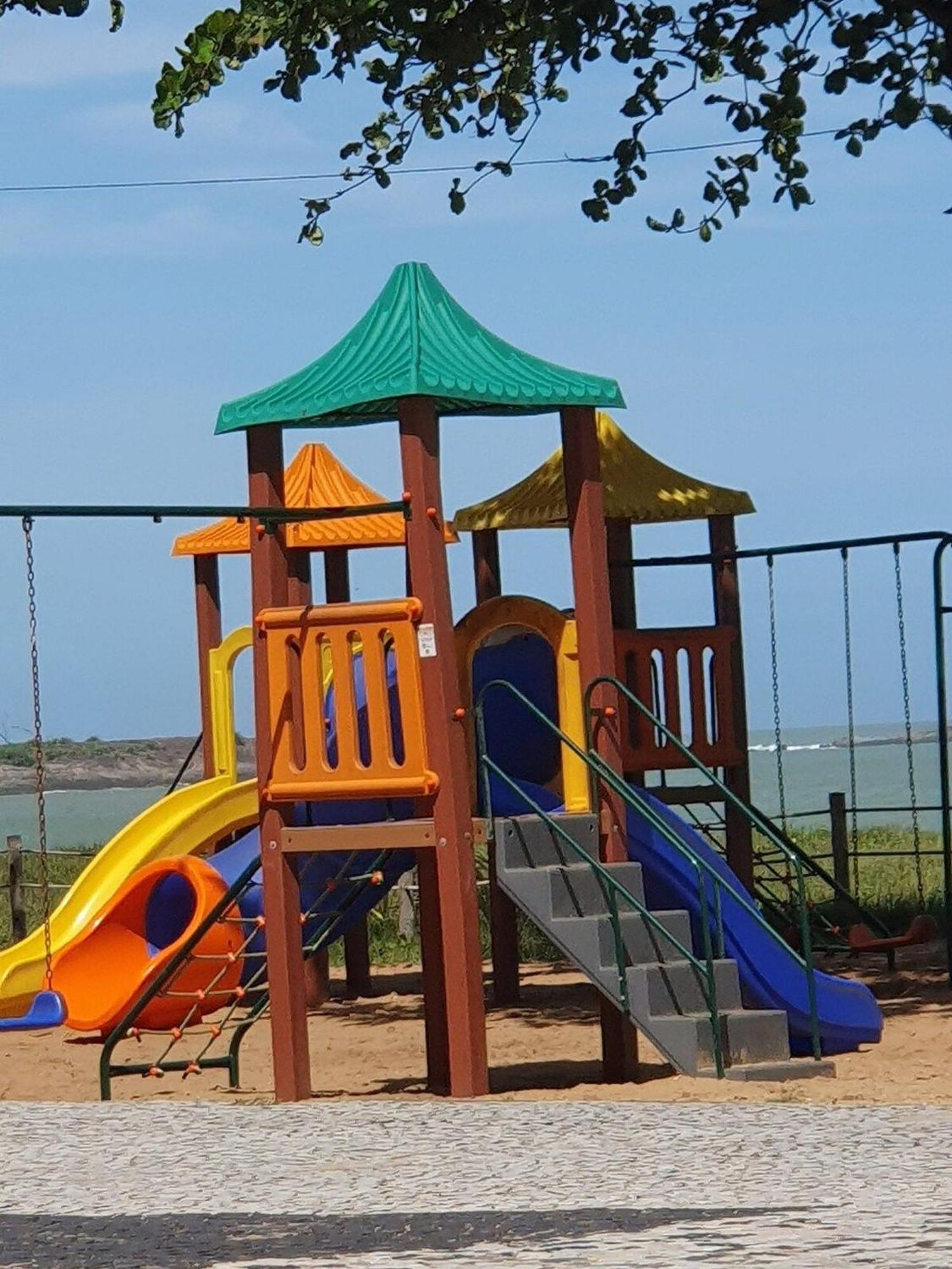 Recanto Maravista Apto Frente Mar 2 Quartos 2 Banheiros, Ar, Wi Fi, Piscina Holiday home *